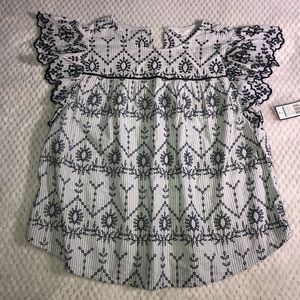 crown & ivy blue and white embroidered top. XL cap sleeves. New with tags.